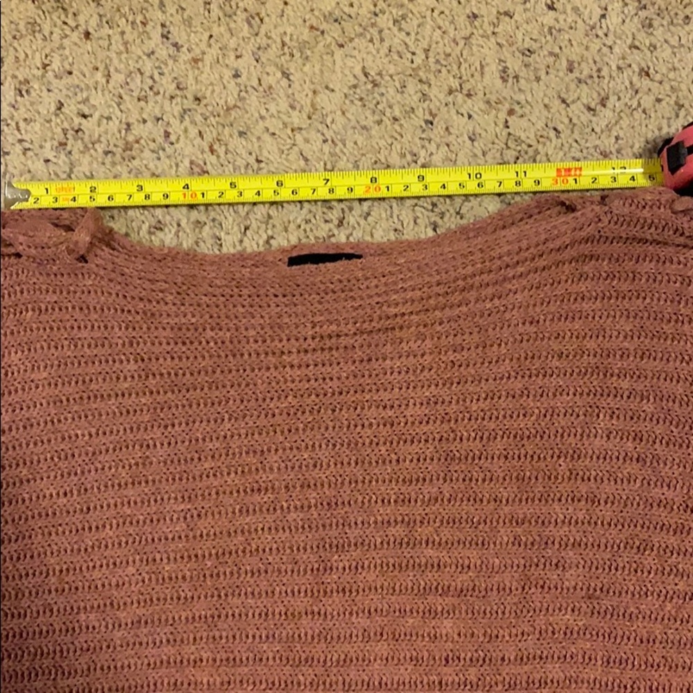 Sweater - Picture 7 of 7
